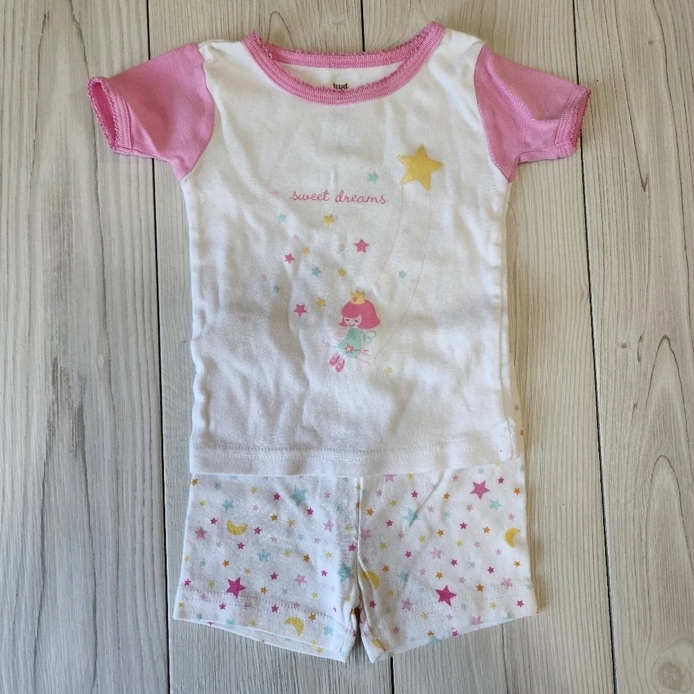 Carter's Pink and white short sleeve and shorts pajama set Size 12 mo NWOT